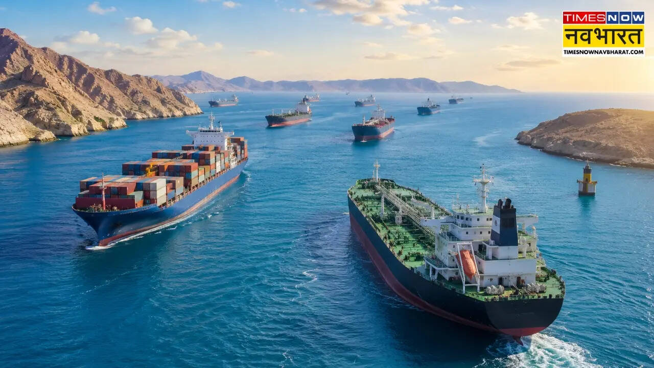 Crude Oil धड़ाम! युद्ध पूर्व स्तर पर कीमत, भारत आ रहे 30 जहाजों ने पार किया Hormuz Strait, 26 निकलने को तैयार