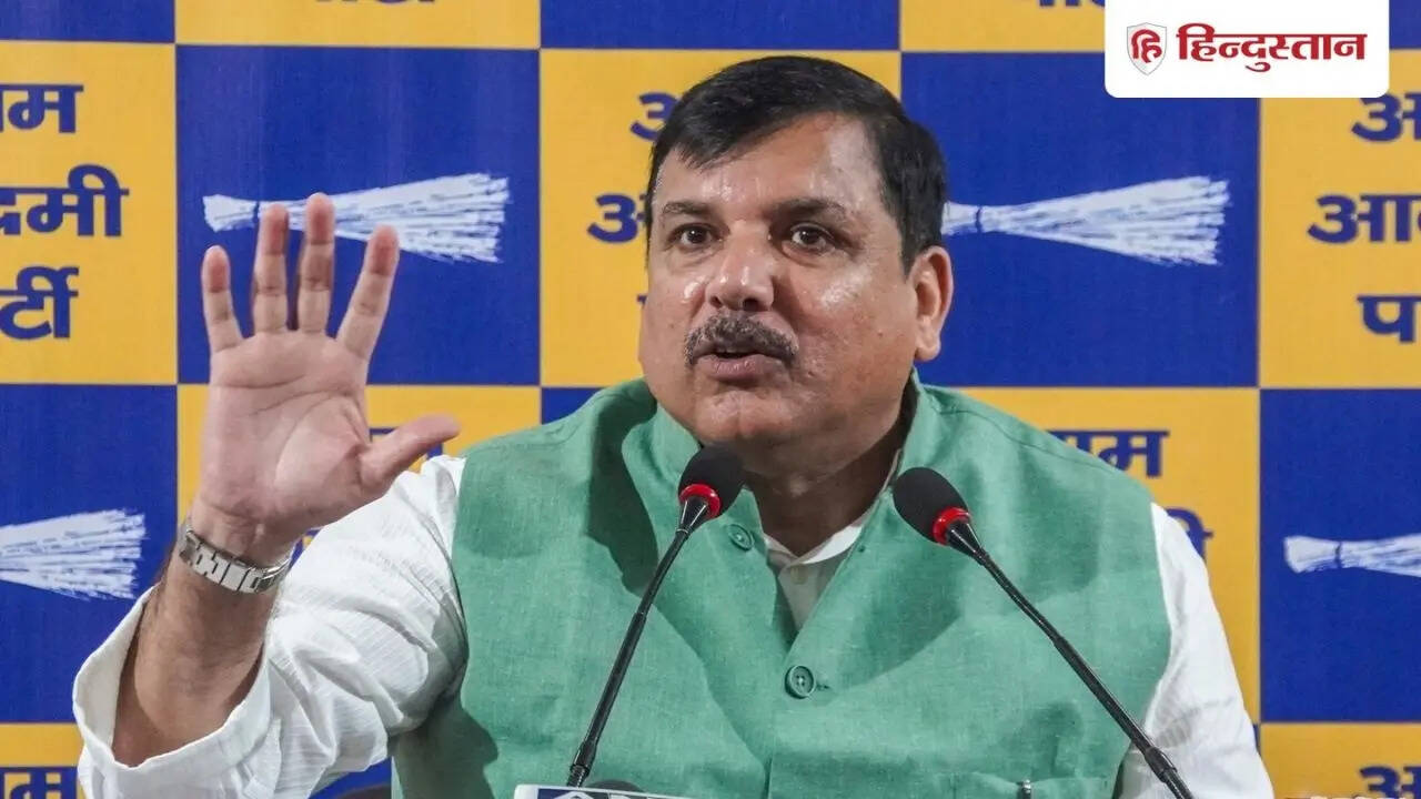 राम मंदिर चढ़ावा मामला : SIT की पूछताछ में शामिल होने लखनऊ पहुंचे संजय सिंह, बोले-उनके पास हैं जमीन घोटाले से जुड़े सबूत