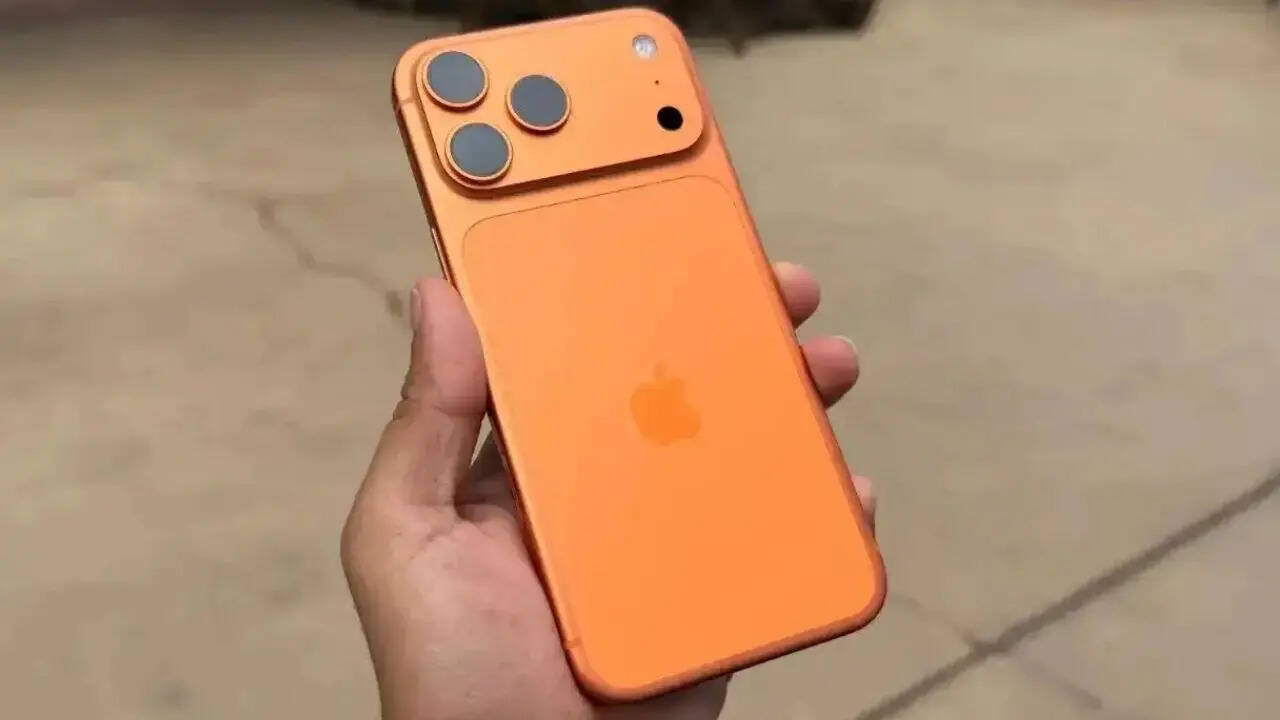 iPhone 18 Pro में मिलेगा बड़ी बैटरी का सपोर्ट, लॉन्च से पहले फीचर्स का हुआ खुलासा