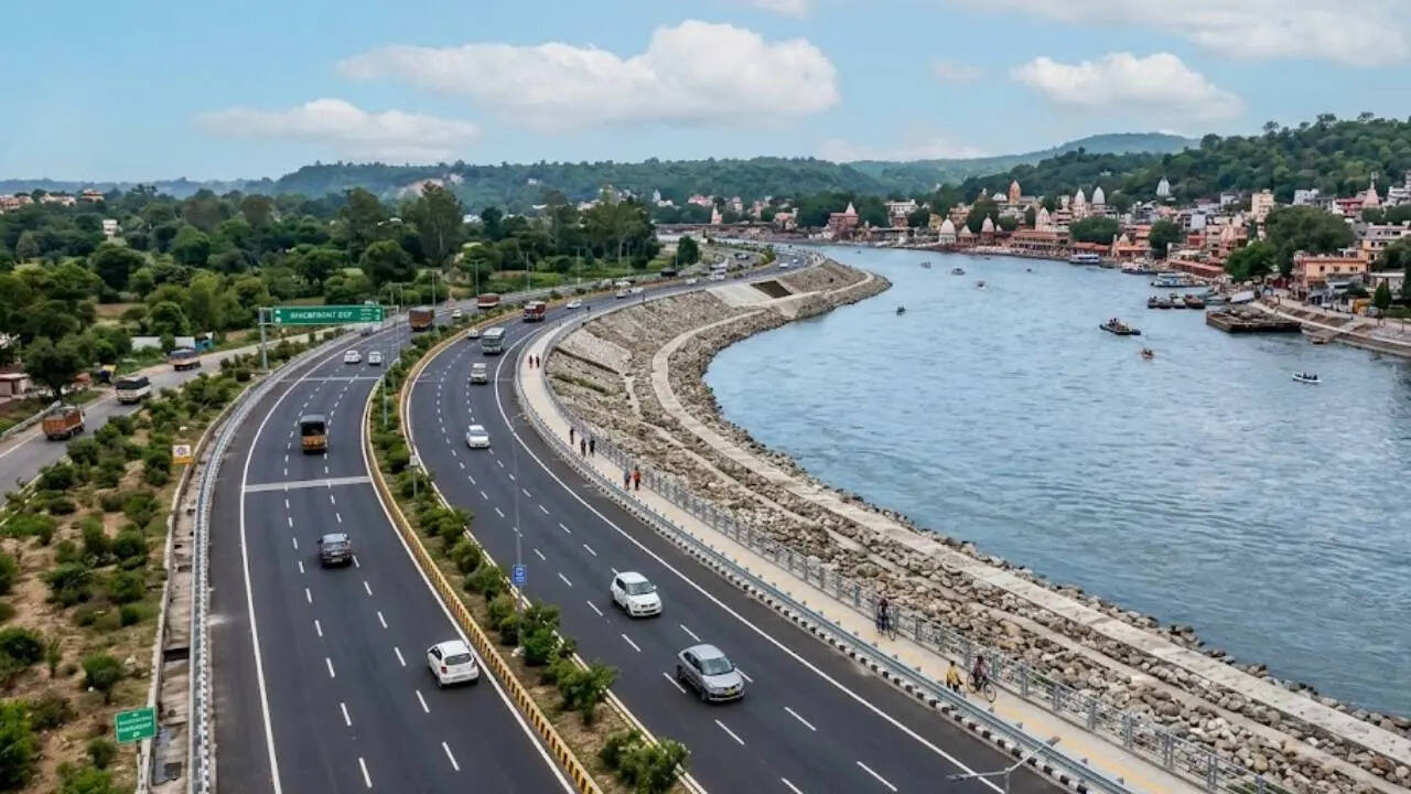 29 किमी के रोड प्रोजेक्ट के लिए Noida ने 500 करोड़ रुपये मंजूर किए, जानें कहां बनेगी ये सड़क