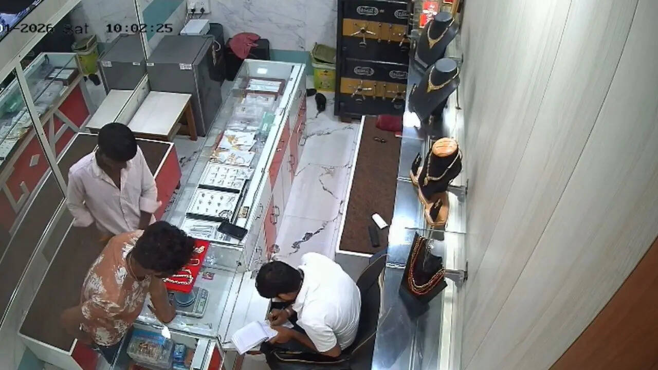 सोनीपत में ज्वैलर्स शॉप लूट का कुछ घंटों में खुलासा, चार बदमाश गिरफ्तार
