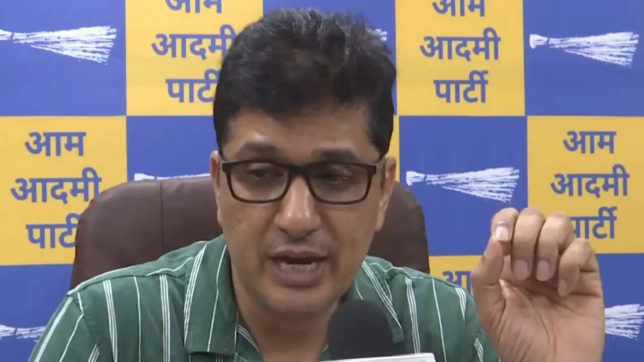 दिल्ली में नया सियासी भूचाल, AAP का दावा- साइकिल टेंडर में हुआ 90 करोड़ का घोटाला; चहेती कंपनी को फायदा पहुंचाने का आरोप