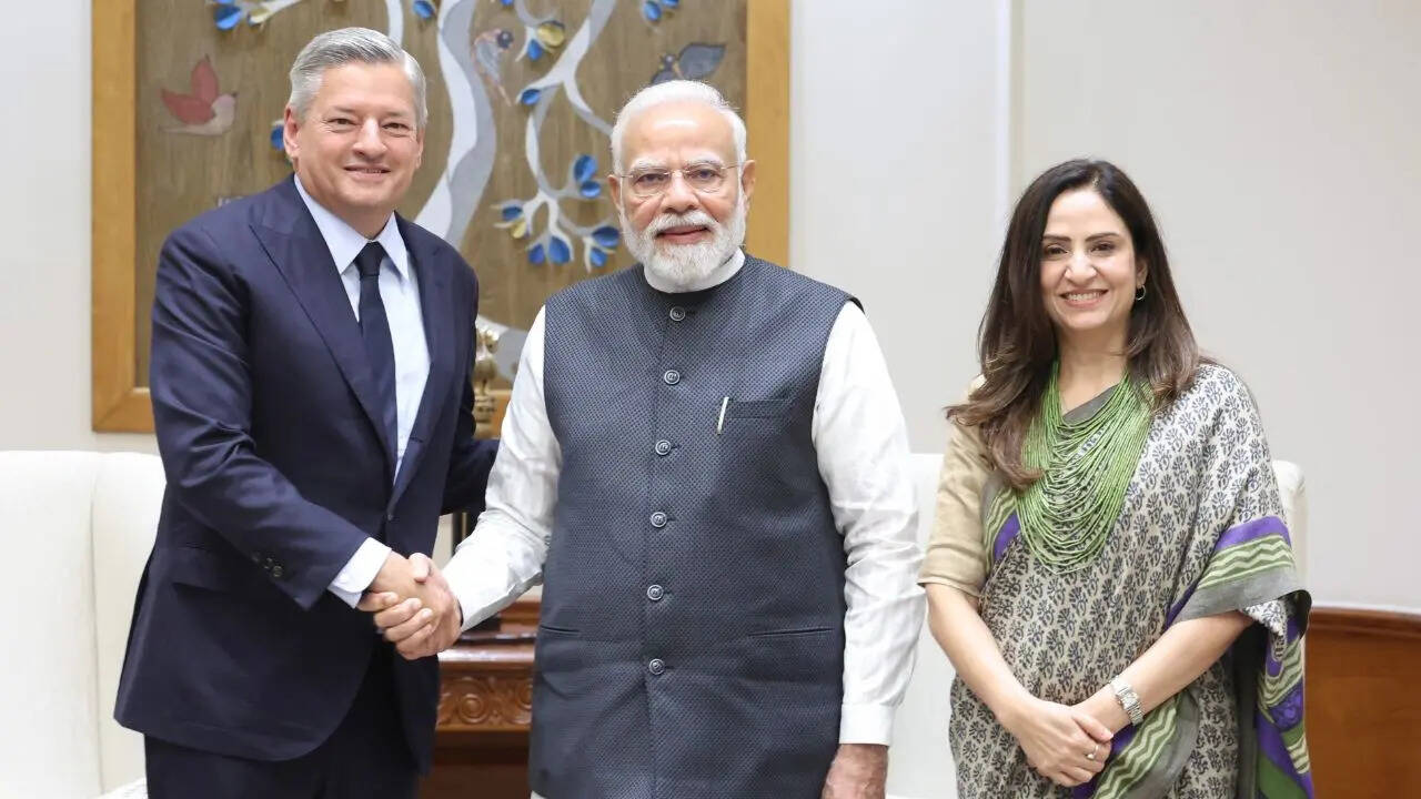 'टेड सारंडोस से मिलकर खुशी हुई', PM मोदी बोले- भारत के मीडिया और मनोरंजन क्षेत्र में अपार संभावनाएं